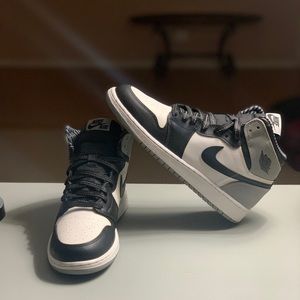 JORDAN RETRO 1 HIGH OG BARONS SIZE 6.5Y
